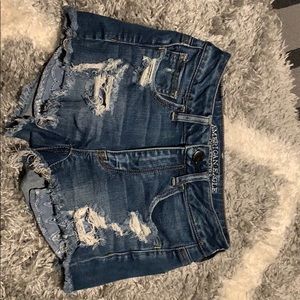 Hi rise shorts